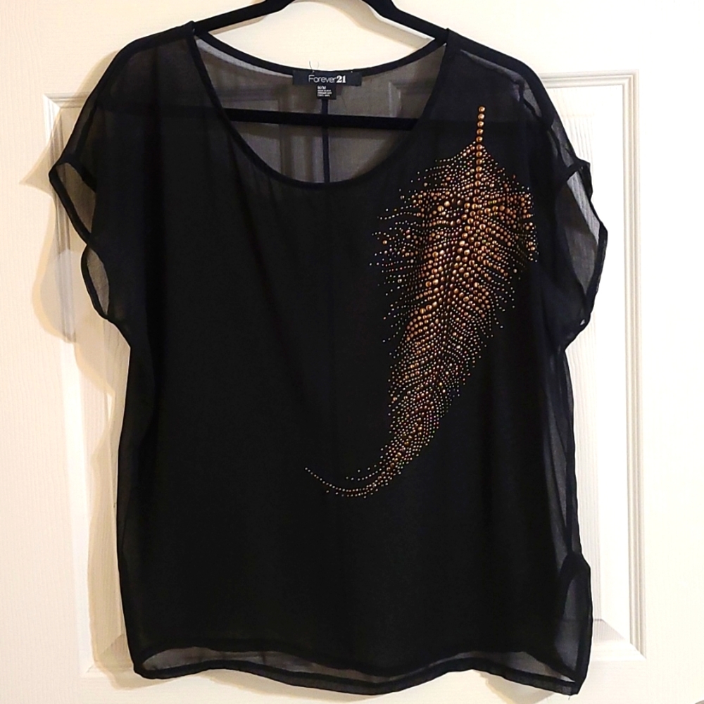 Flowy Sheer Black Top Leaf Detail Medium